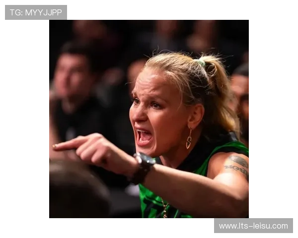 2023年格拉索降服舍甫琴科,爆出UFC年度最大冷门